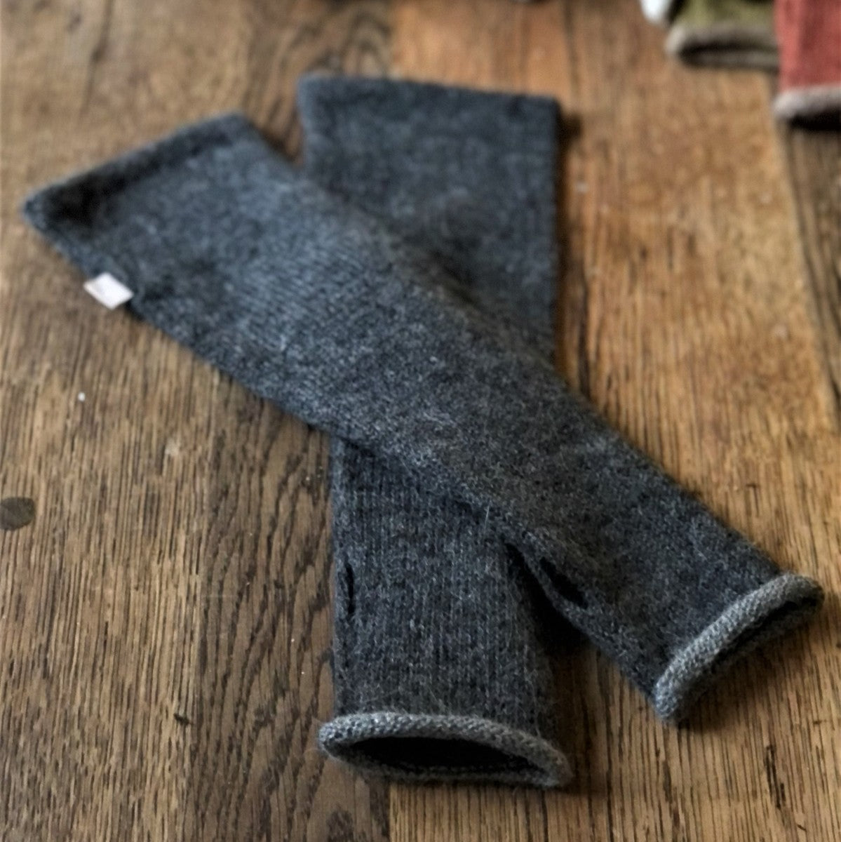 Fingerless alpaca gloves