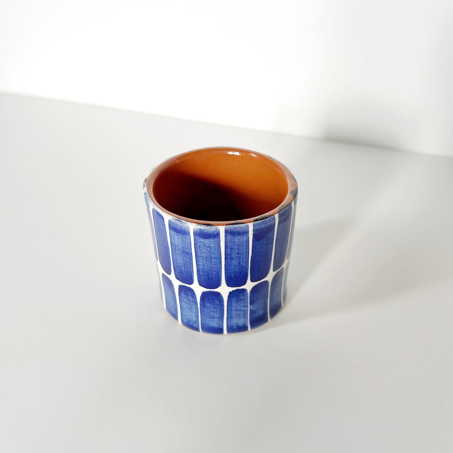 Dash shot beaker