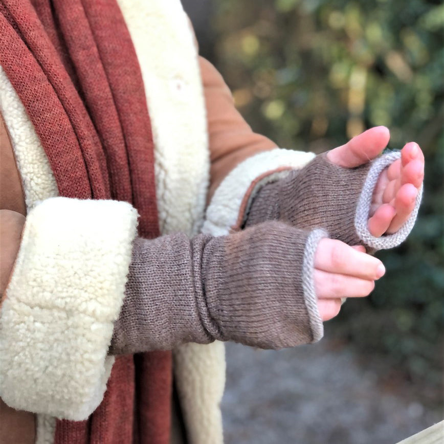 Fingerless alpaca gloves