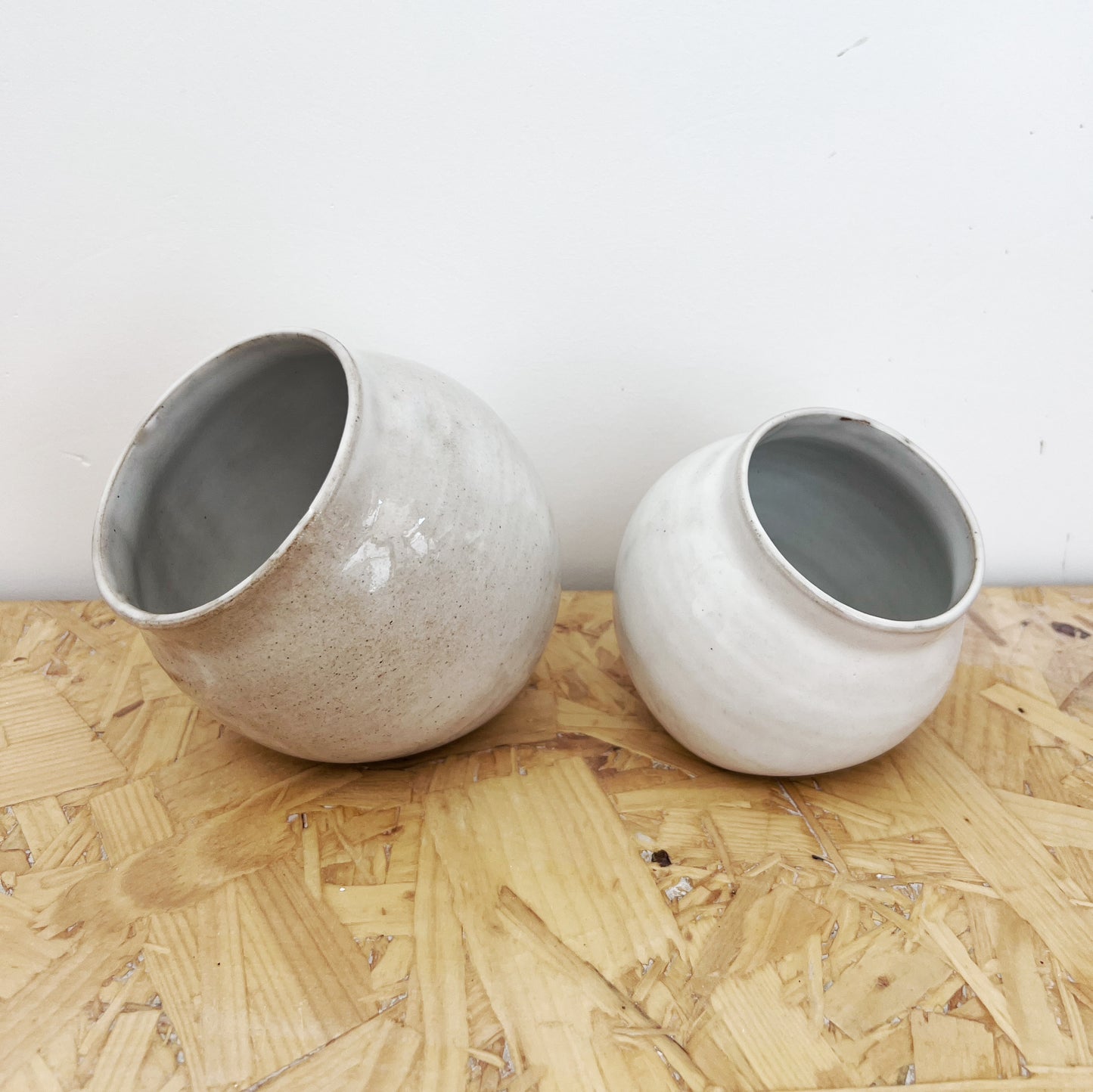 Stoneware salt pig