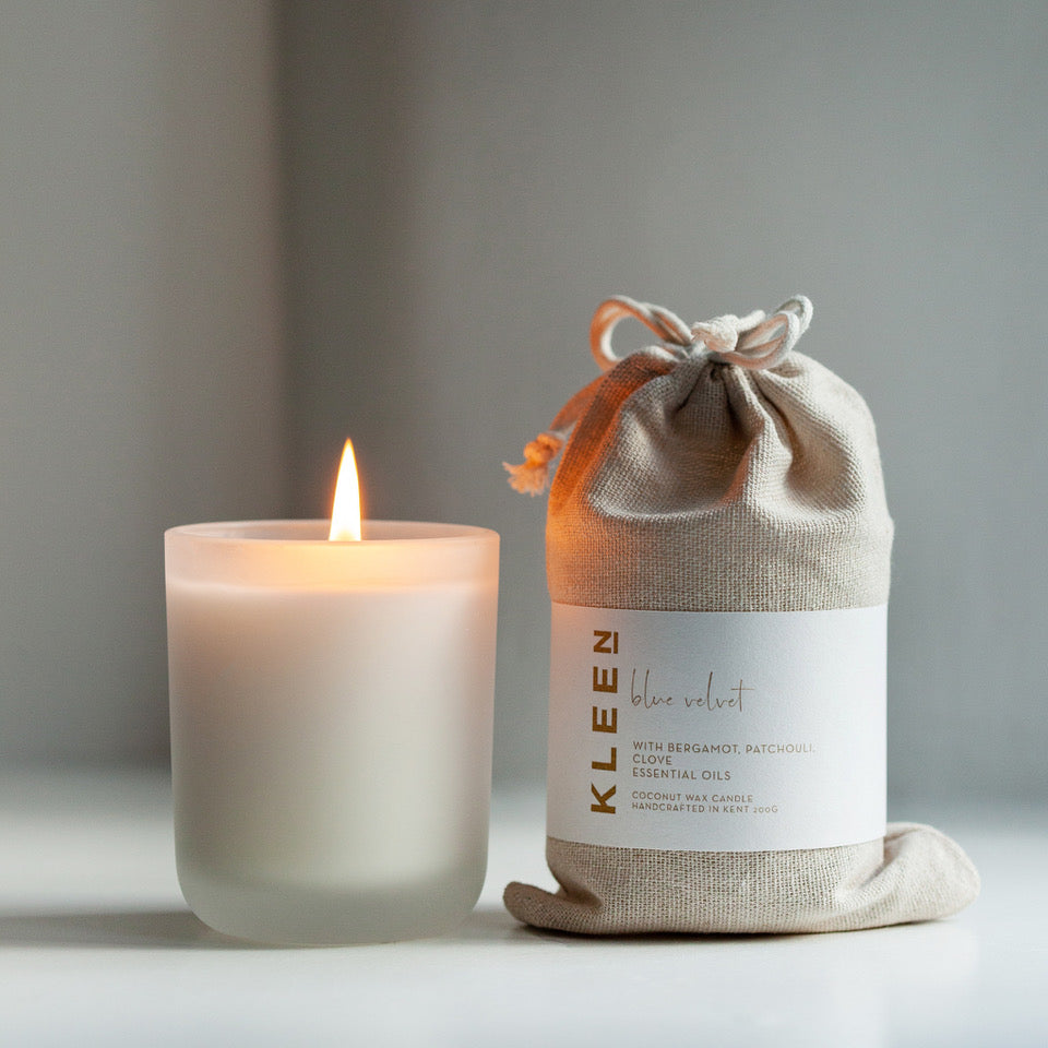 Blue Velvet scented candle - Plum & Belle