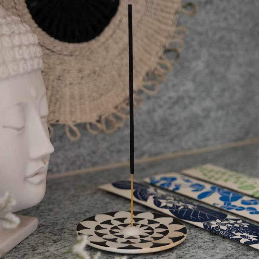 Handmade Sambrani incense sticks - Plum & Belle