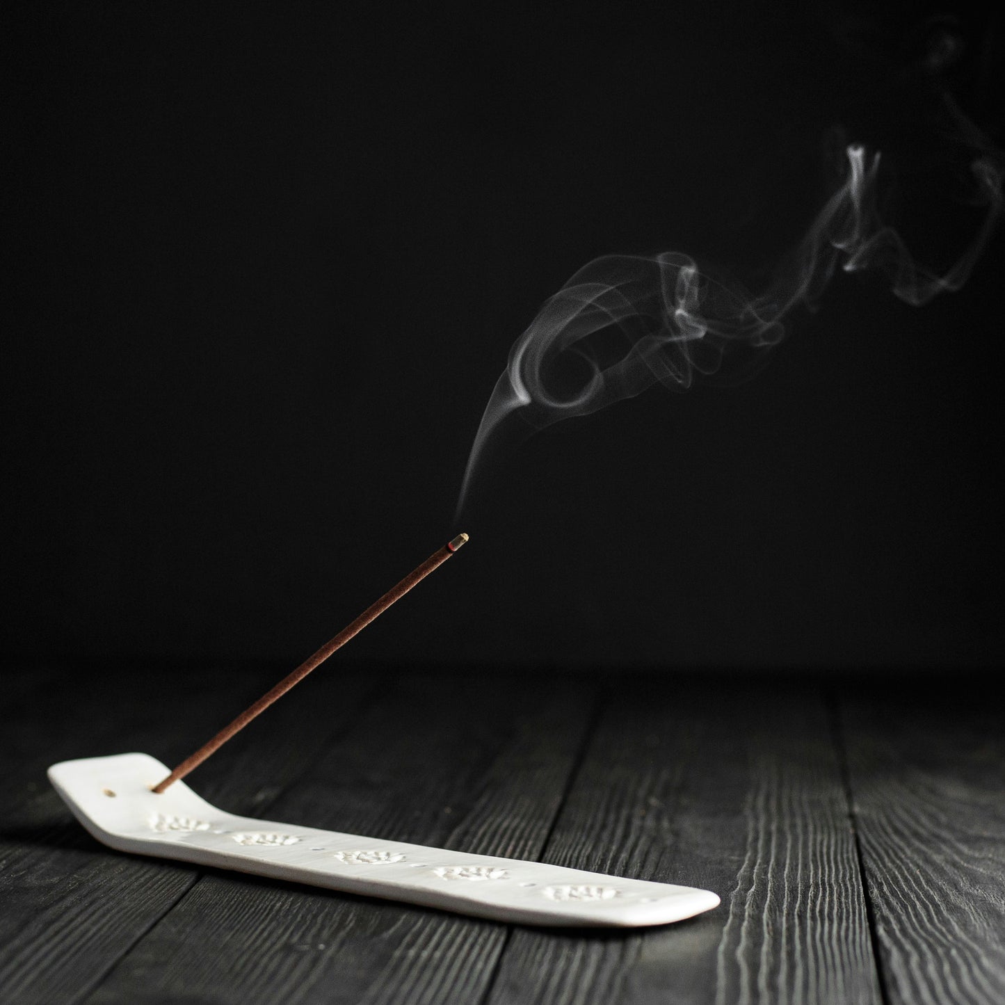 Handmade Sandalwood incense sticks - Plum & Belle