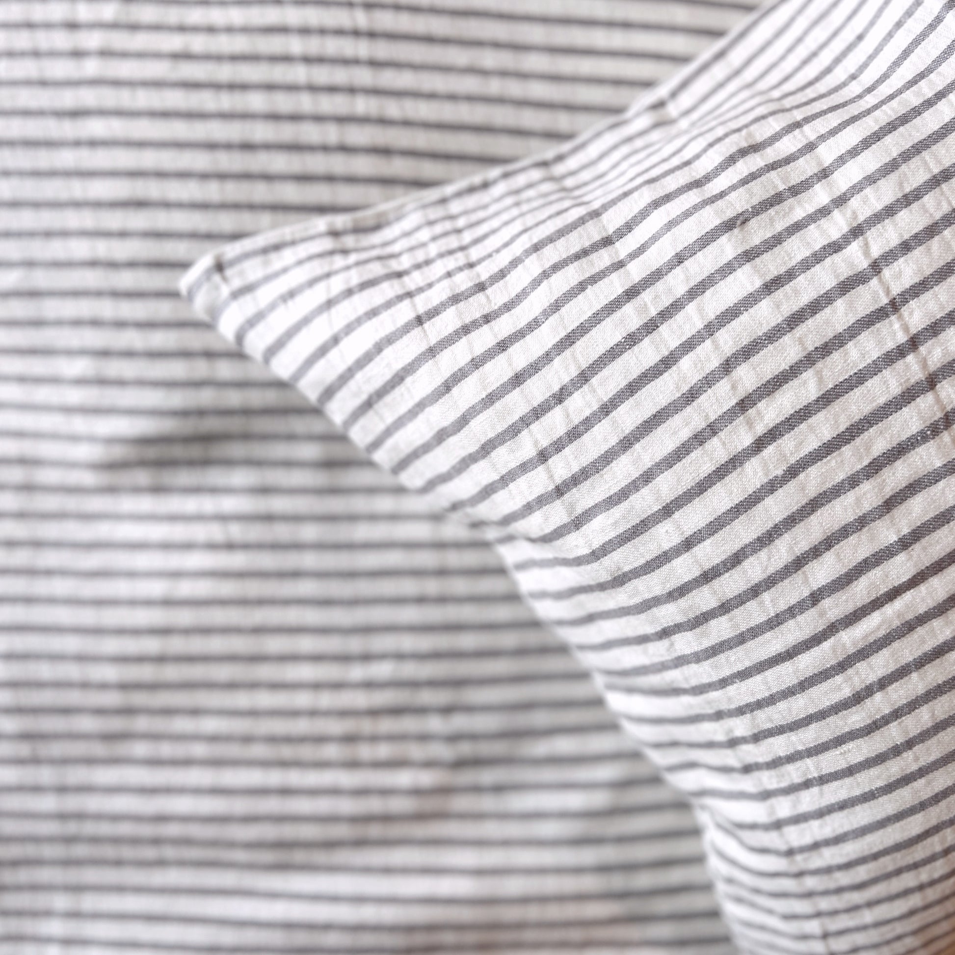 Grey stripe washed linen bedlinen set, kingsize - Plum & Belle
