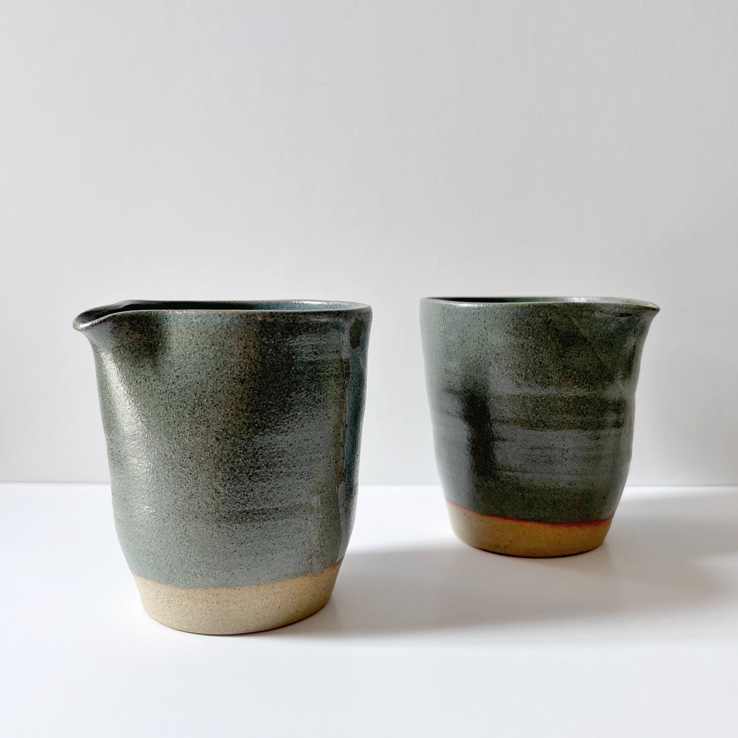 Stoneware jug, graphite ceramics Plum & Belle   