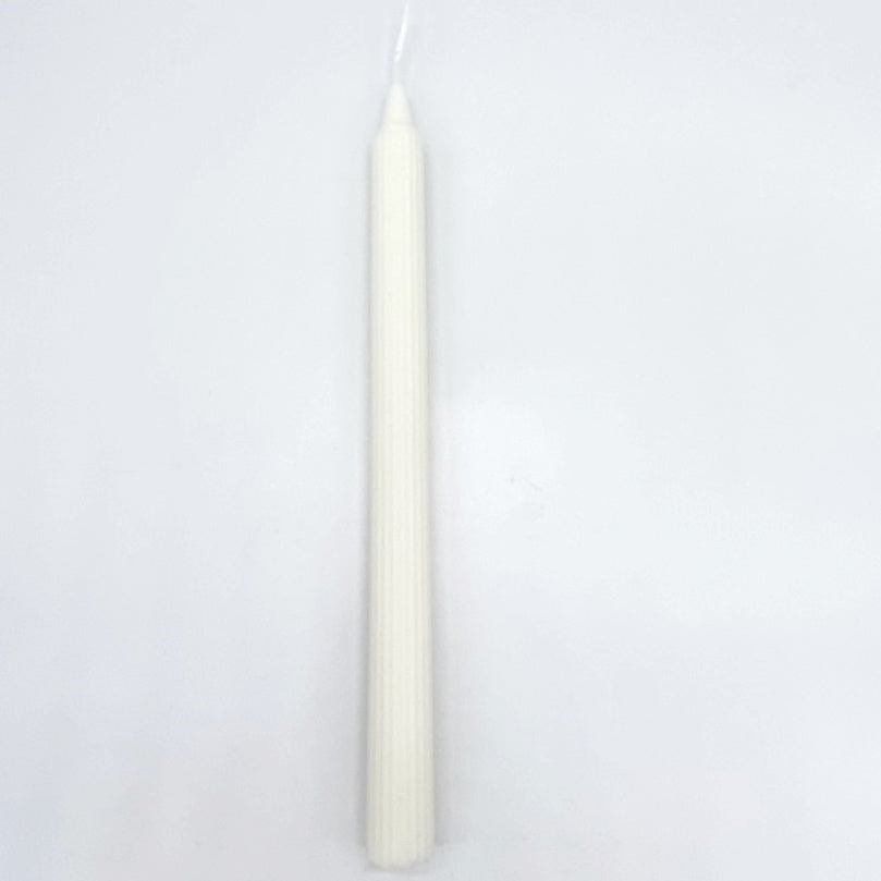 Set of two Amélie candles in white, Plum & Belle