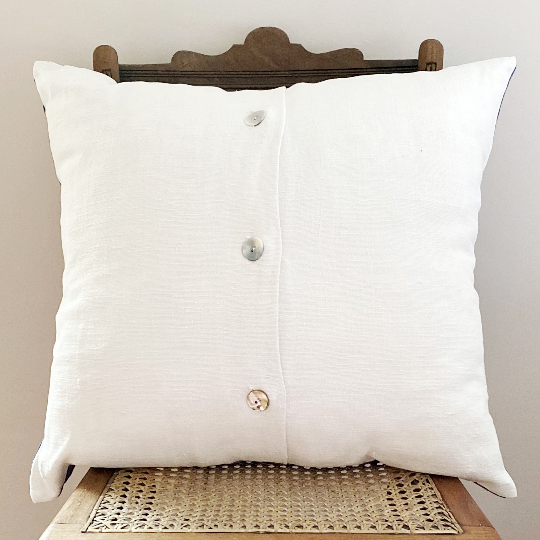 Chinoiserie cushion cover - Plum & Belle