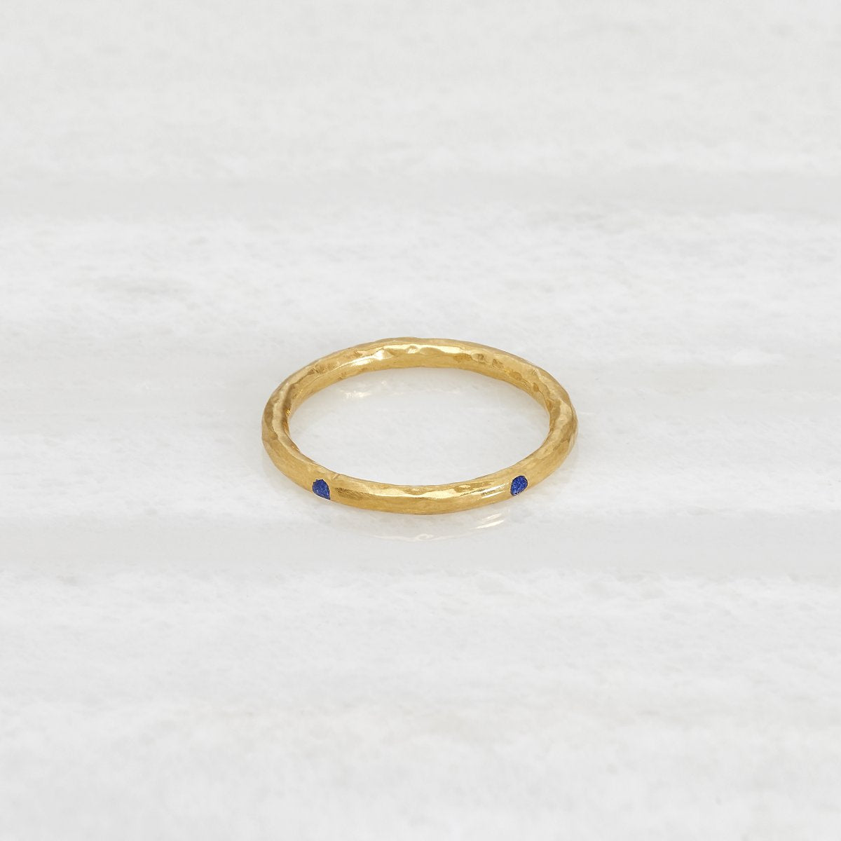Ring with lapis lazui details, gold-plated Ishkar - Plum & Belle