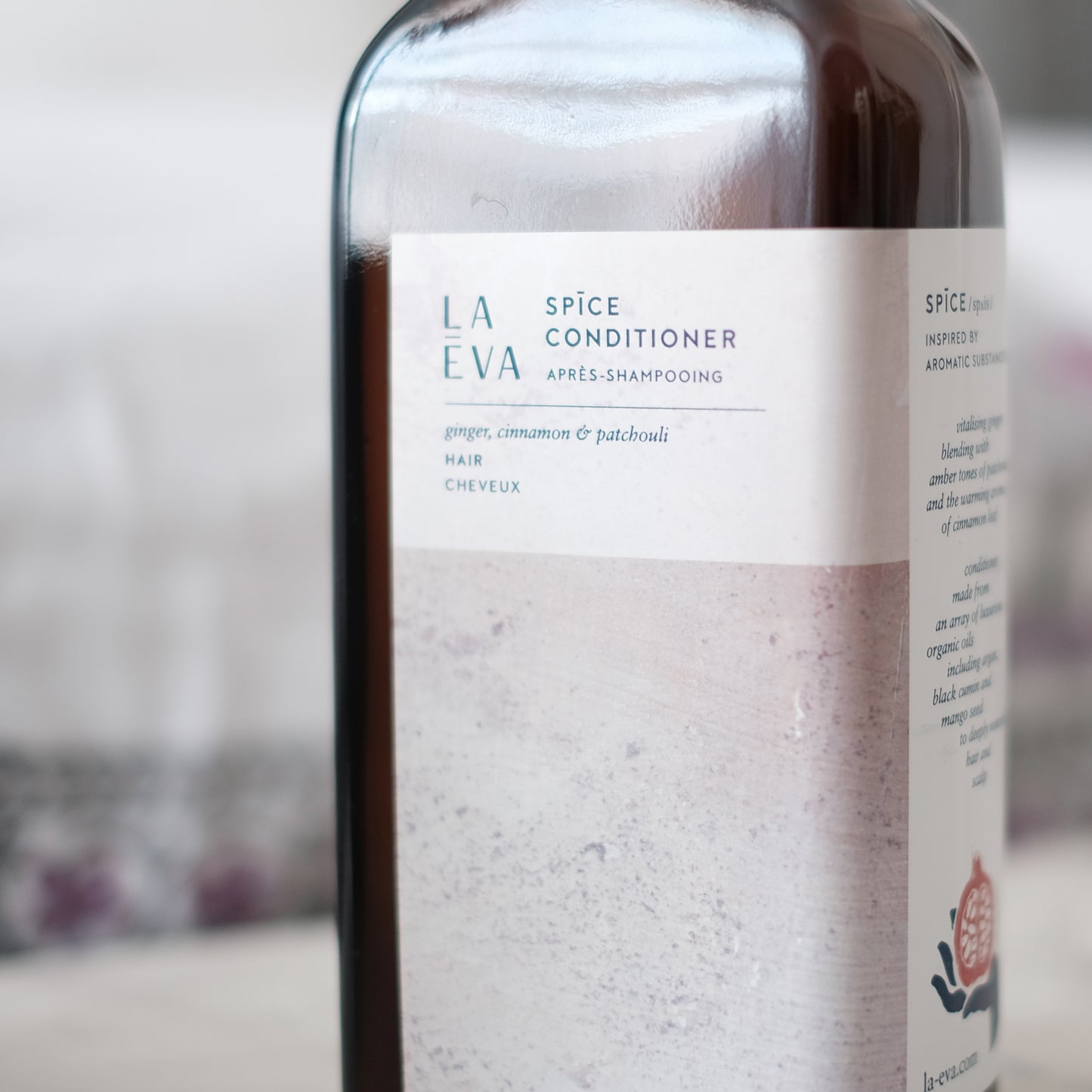 SPĪCE conditioner, La Eva - Plum & Belle