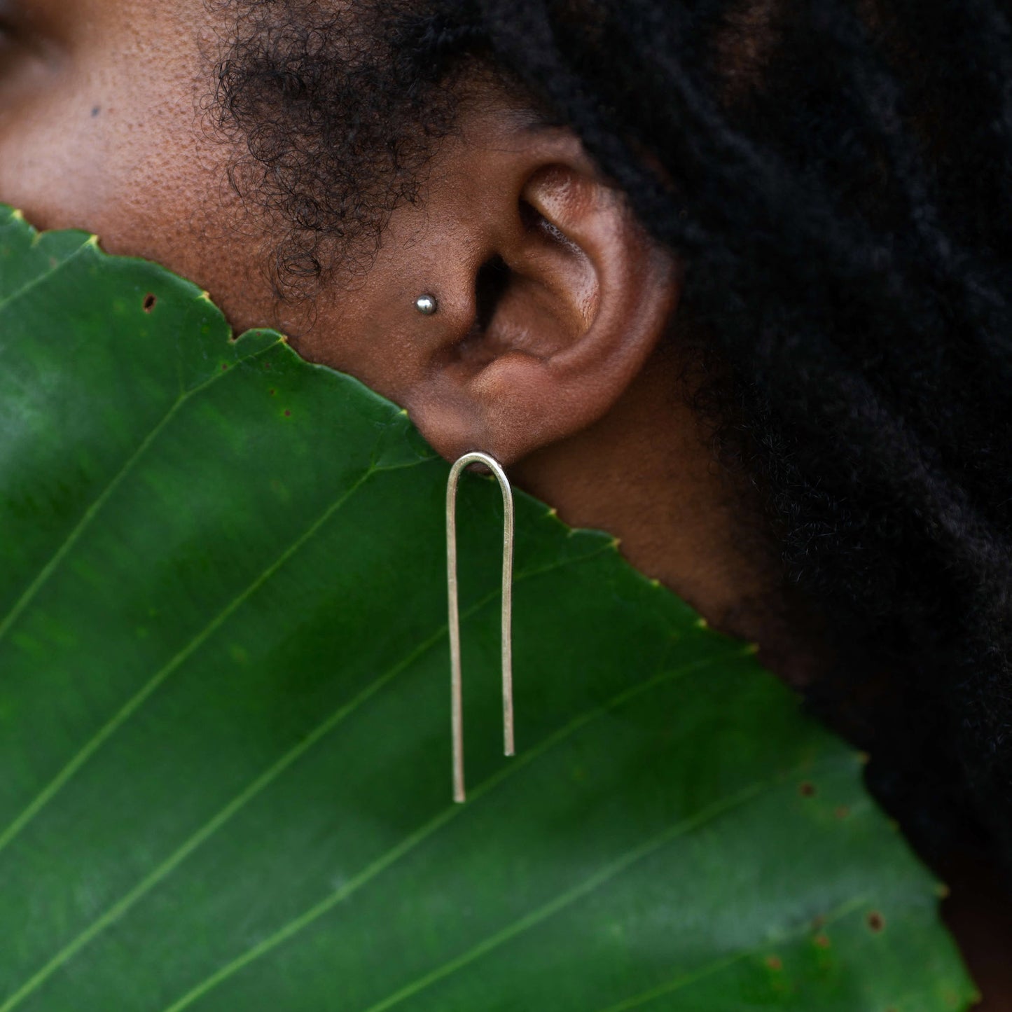 Eco silver Minimal Drama earrings - Plum & Belle